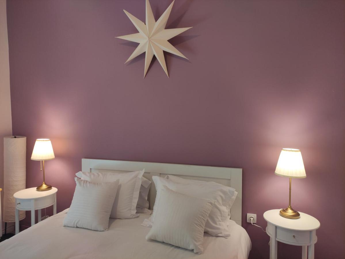 Love Truth Life Apartamento Pireu Exterior foto